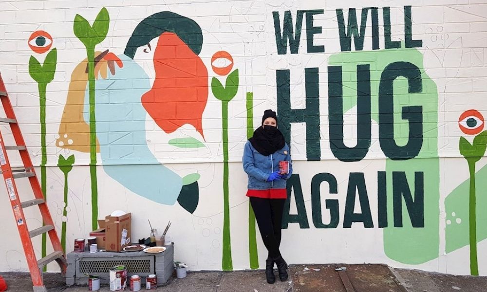“Nos abrazaremos de nuevo”, la llama del street art no se extingue en N. York
