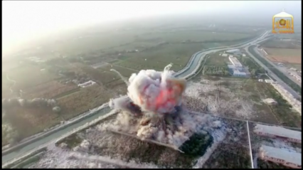 Un dron capta la explosi&oacute;n de un carro bomba 