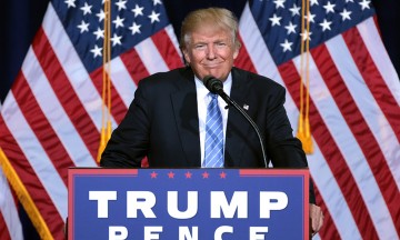 Advierte Trump que deportar&aacute; a 3 millones de indocumentados
