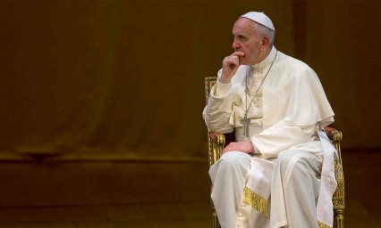 El Papa Francisco env&iacute;a condolencias por muerte de Fidel Castro