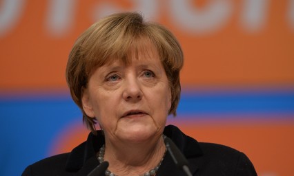 Va Merkel a la corte por caso Volkswagen