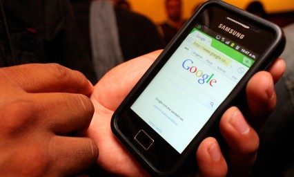 Contratar&aacute; Google a republicanos para acercarse a Trump
