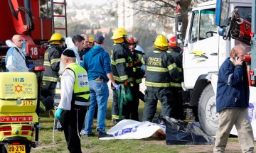 Mueren cuatro por ataque terrorista en Jerusalén