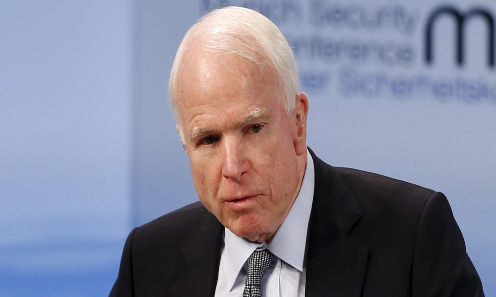Dictadores comienzan reprimiendo a la prensa: McCain a Trump