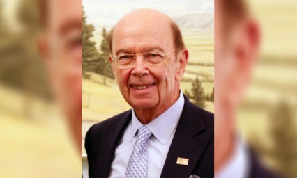 Confirman a Wilbur Ross como secretario de Comercio de EU