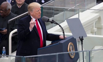 Insin&uacute;a Trump disposici&oacute;n para una reforma migratoria