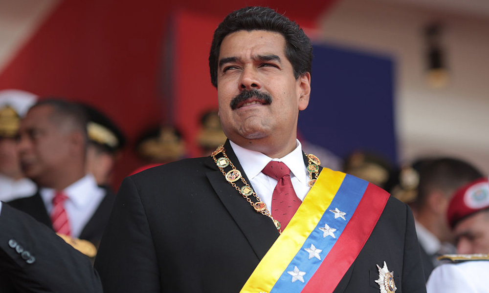 Acusa Maduro a EU de promover una intervención en Venezuela