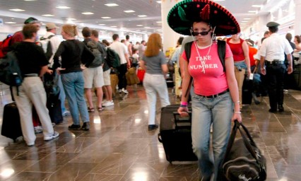 Advierte Reino Unido sobre riesgos de viajar a M&eacute;xico