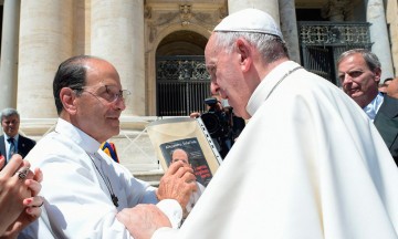 Nombra Papa Francisco a 5 nuevos cardenales