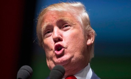 Confirman suspensi&oacute;n de veto migratorio de Trump