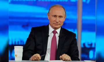 Rusia dispuesta a ofrecer asilo a Comey