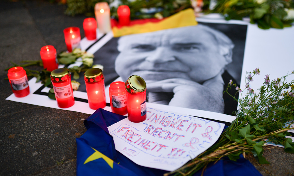 Realizarán funerales de Helmut Kohl en Francia y Alemania