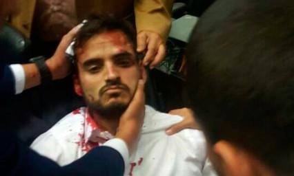 Golpean a diputados en el Parlamento venezolano