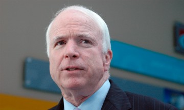 Diagnostican cáncer de cerebro al senador John McCain