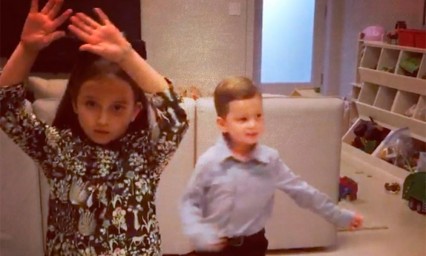 Nietos de Donald Trump se vuelven virales por bailar "despacito"