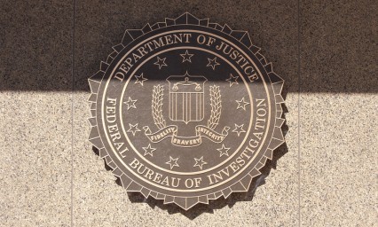 Avala Senado de EU a Christopher Wray como director del FBI