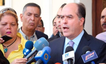 Exige l&iacute;der del Parlamento verdad sobre ataque en Venezuela