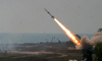 Lanza Norcorea un nuevo misil que sobrevuela Jap&oacute;n