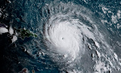 Hurac&aacute;n Irma deja estragos en el Caribe