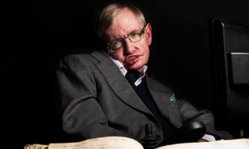 Hacen p&uacute;blico tesis doctoral de Stephen Hawkins