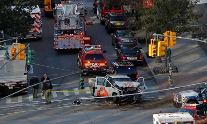 Atropello m&uacute;ltiple deja ocho muertos en Manhattan