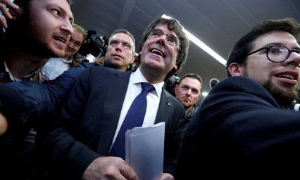 Piden orden de aprehensi&oacute;n contra expresidente catal&aacute;n