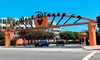 Disney adquiere conglomerado Fox por 52 mdd