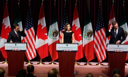 Canad&aacute; prev&eacute; salida de EU del TLCAN