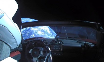 Inicia la carrera espacial a Marte; SpaceX lanza Falcon Heavy