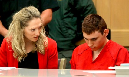 Autor de matanza en Florida sufr&iacute;a de problemas mentales