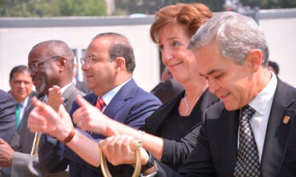 Renuncia embajadora de Estados Unidos en M&eacute;xico