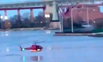 Video: Mueren cinco por ca&iacute;da de helic&oacute;ptero en Nueva York