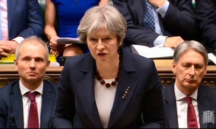 Expulsa Reino Unido a 23 diplom&aacute;ticos rusos