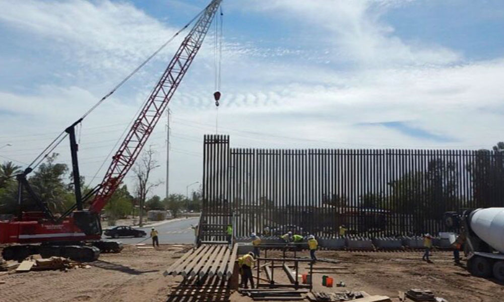 Viraliza Trump el avance de su muro