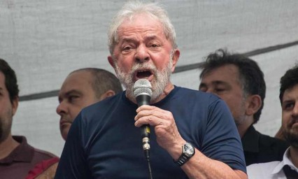 El expresidente Lula da Silva se entregar&aacute; a la polic&iacute;a 