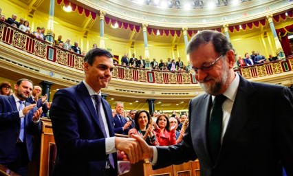 Destituyen a Rajoy como presidente de Espa&ntilde;a; asume Pedro S&aacute;nchez