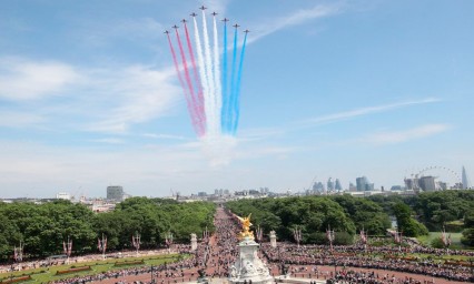 As&iacute; celebr&oacute; la reina Isabel su cumplea&ntilde;os 92