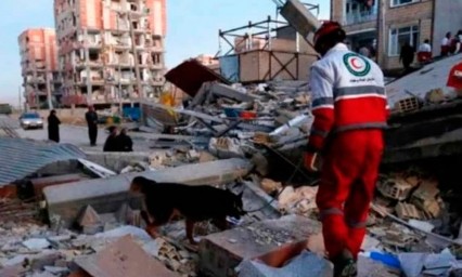 Deja sismo en Ir&aacute;n 132 heridos