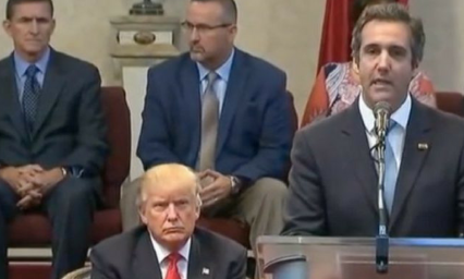 Ex abogado de Trump se entrega a el FBI