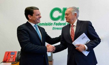 Aseguran Jaime Hern&aacute;ndez   y Manuel Bartlett  sucesi&oacute;n ordenada y eficaz