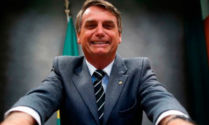 Bolsonaro gana las elecciones en Brasil; EPN lo felicita