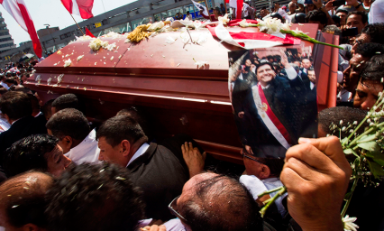 Deja expresidente de Per&uacute; una carta antes de suicidarse