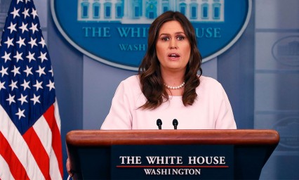 Anuncia Trump la salida de Sanders