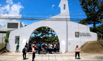Entregan cuerpos de &Oacute;scar y Valeria