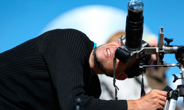 As&iacute; se vivi&oacute; el eclipse solar en Chile y Argentina