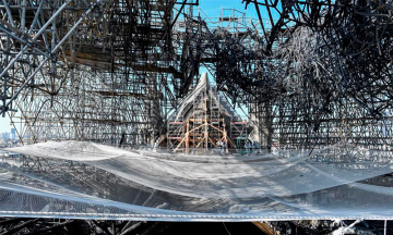 Personal de Notre Dame tard&oacute; en llamar a bomberos