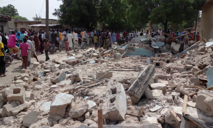 Yihadistas matan a 65 en funeral