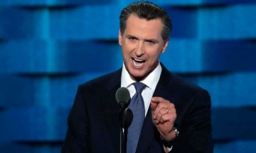 California obliga a candidatos a presentar su declaraci&oacute;n fiscal