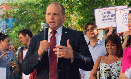 Dem&oacute;cratas piden salvar a cubanos de deportaci&oacute;n