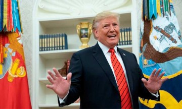 Presidente Trump dice que hay un golpe en marcha